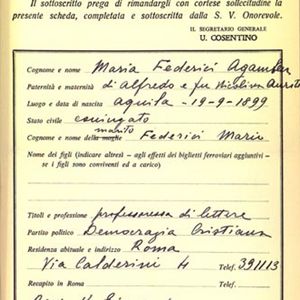 Scheda personale autografa di Maria Agamben Federici per i primi adempimenti amministrativi